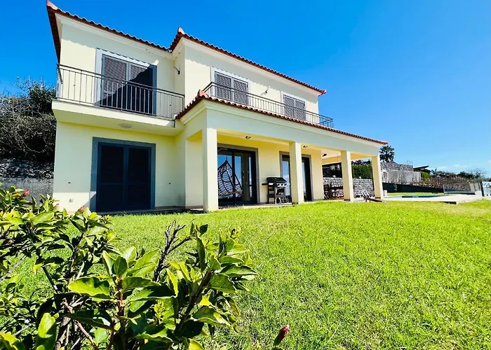 Carpe Diem By Your Madeira *